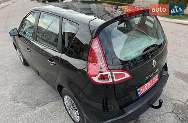 Мінівен Renault Scenic 2010 в 