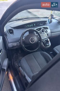 Минивэн Renault Scenic 2006 в 