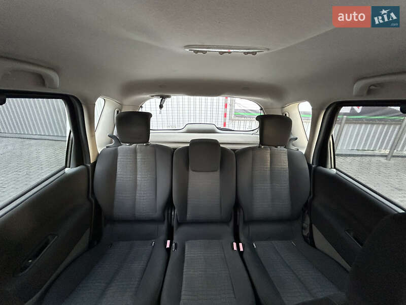 Минивэн Renault Scenic 2006 в Александрие