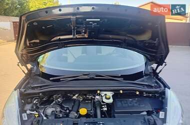 Минивэн Renault Scenic 2012 в 