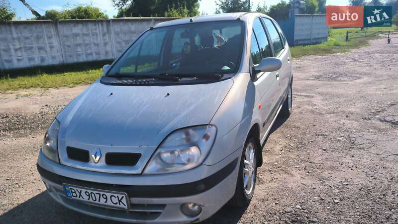 Минивэн Renault Scenic 2001 в 