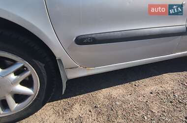 Минивэн Renault Scenic 2001 в 