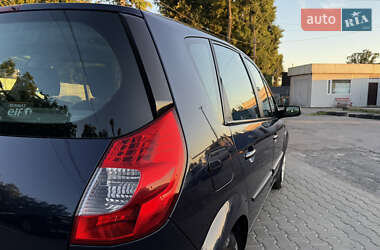 Минивэн Renault Scenic 2007 в 