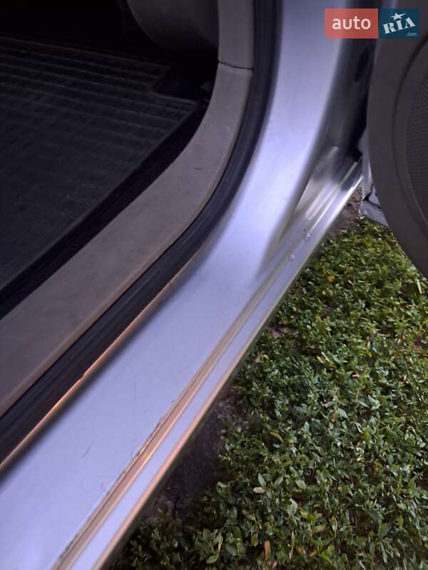 Минивэн Renault Scenic 2006 в Глобине