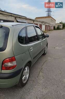 Минивэн Renault Scenic 2002 в 