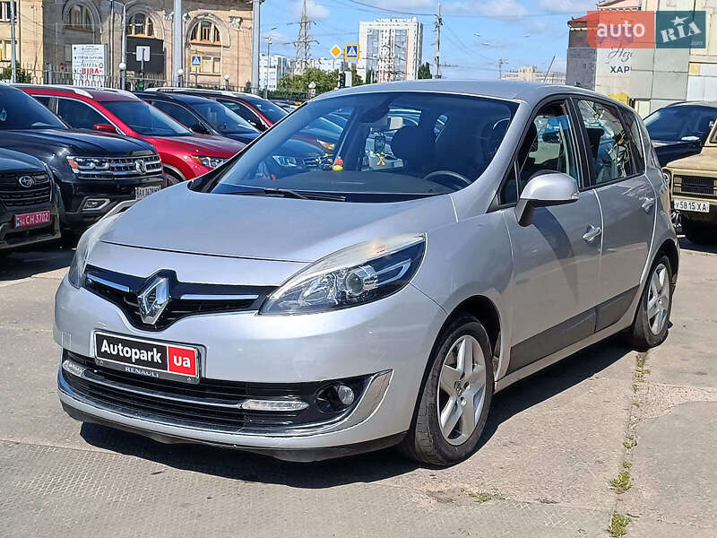Renault Scenic 2012