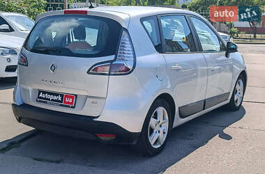 Минивэн Renault Scenic 2012 в 