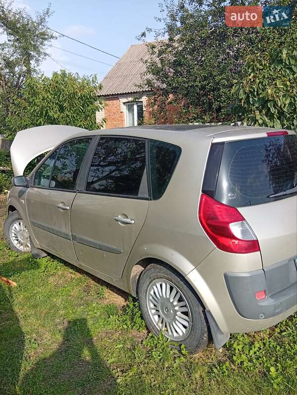 Минивэн Renault Scenic 2007 в 