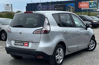 Минивэн Renault Scenic 2013 в 