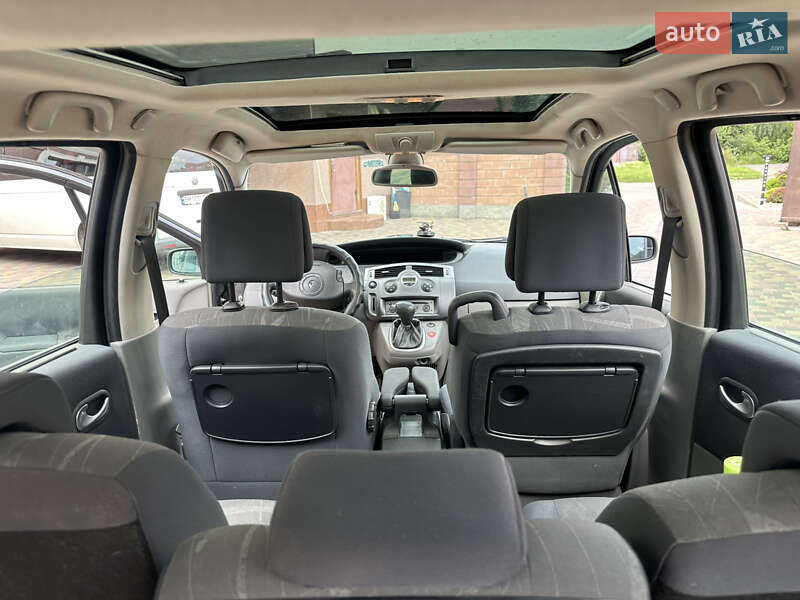 Минивэн Renault Scenic 2006 в Бахмаче