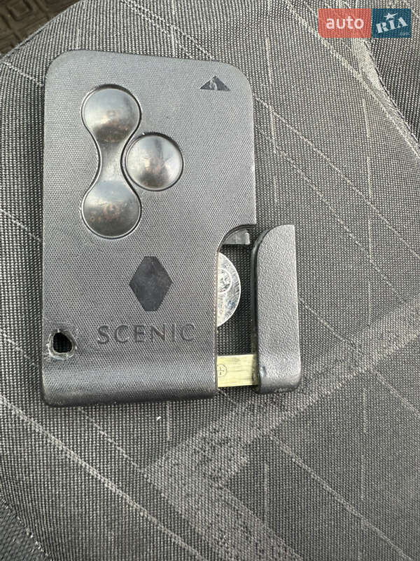 Минивэн Renault Scenic 2006 в Бахмаче