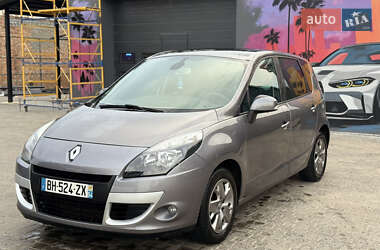 Мінівен Renault Scenic 2012 в Звенигородці