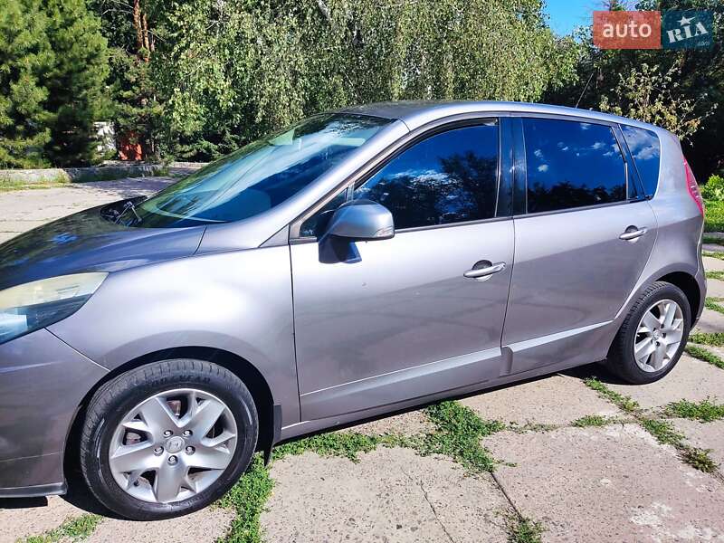 Мінівен Renault Scenic 2011 в Харкові