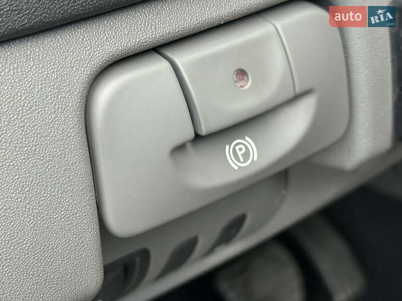Мінівен Renault Scenic 2009 в Рівному