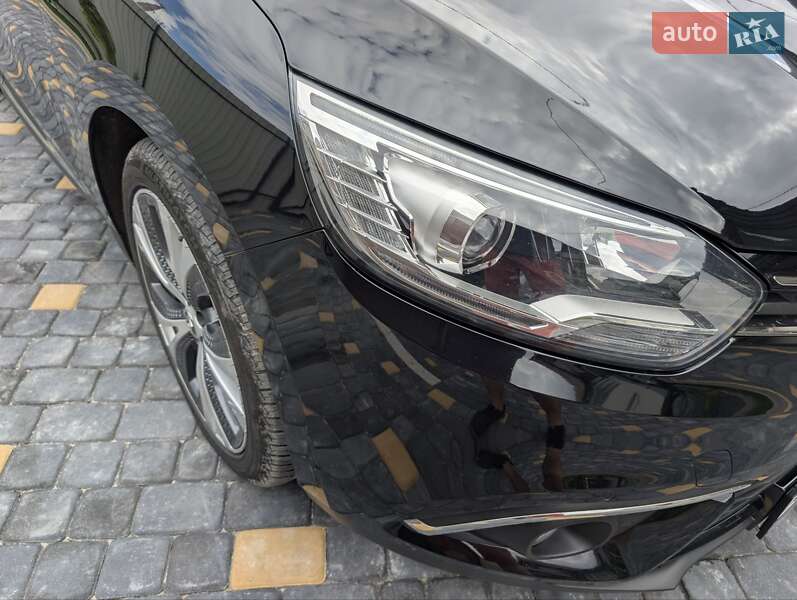 Минивэн Renault Scenic 2016 в Бережанах