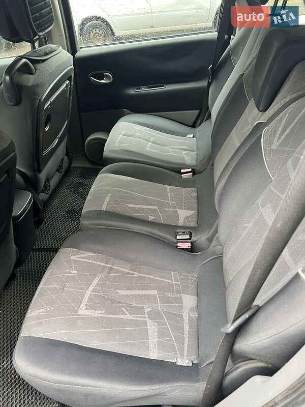 Минивэн Renault Scenic 2004 в Киеве