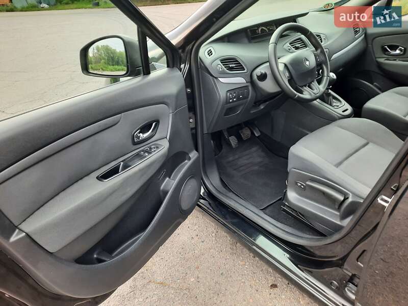 Минивэн Renault Scenic 2013 в Полтаве