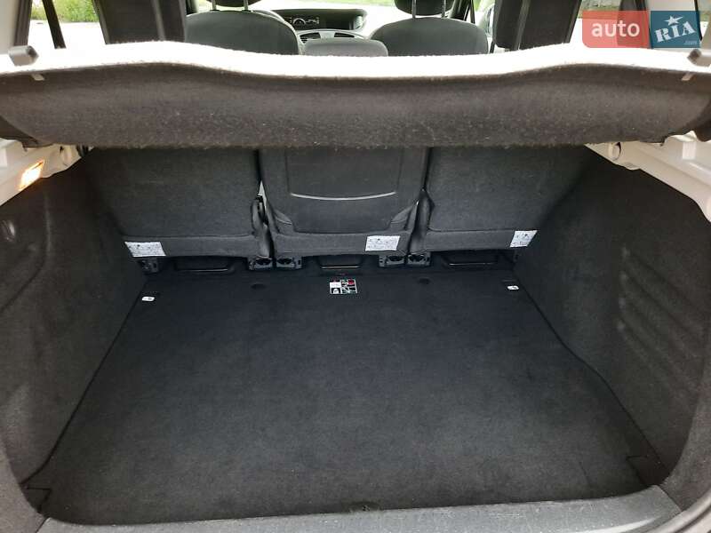 Минивэн Renault Scenic 2013 в Полтаве