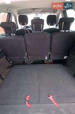 Минивэн Renault Scenic 2010 в 