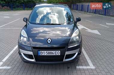 Мінівен Renault Scenic 2011 в Тернополі