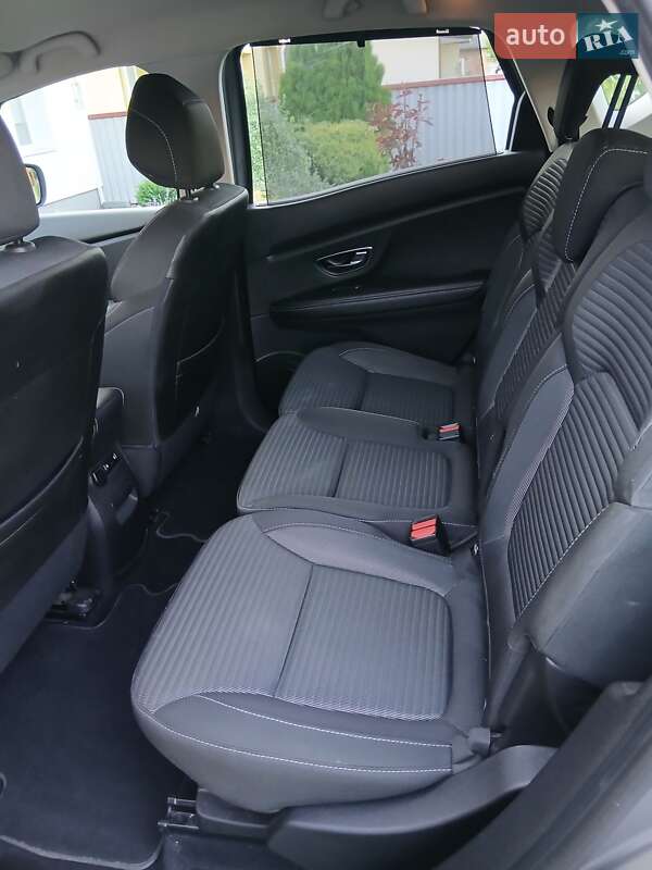 Минивэн Renault Scenic 2017 в Луцке