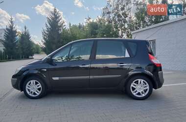 Минивэн Renault Scenic 2005 в 