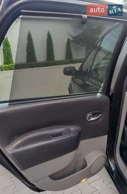 Минивэн Renault Scenic 2005 в 