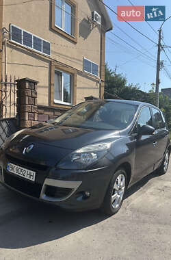 Мінівен Renault Scenic 2011 в Рівному