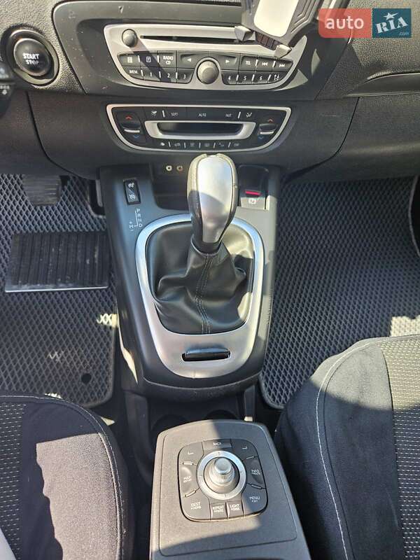 Минивэн Renault Scenic 2010 в Чернигове