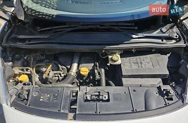 Минивэн Renault Scenic 2010 в 