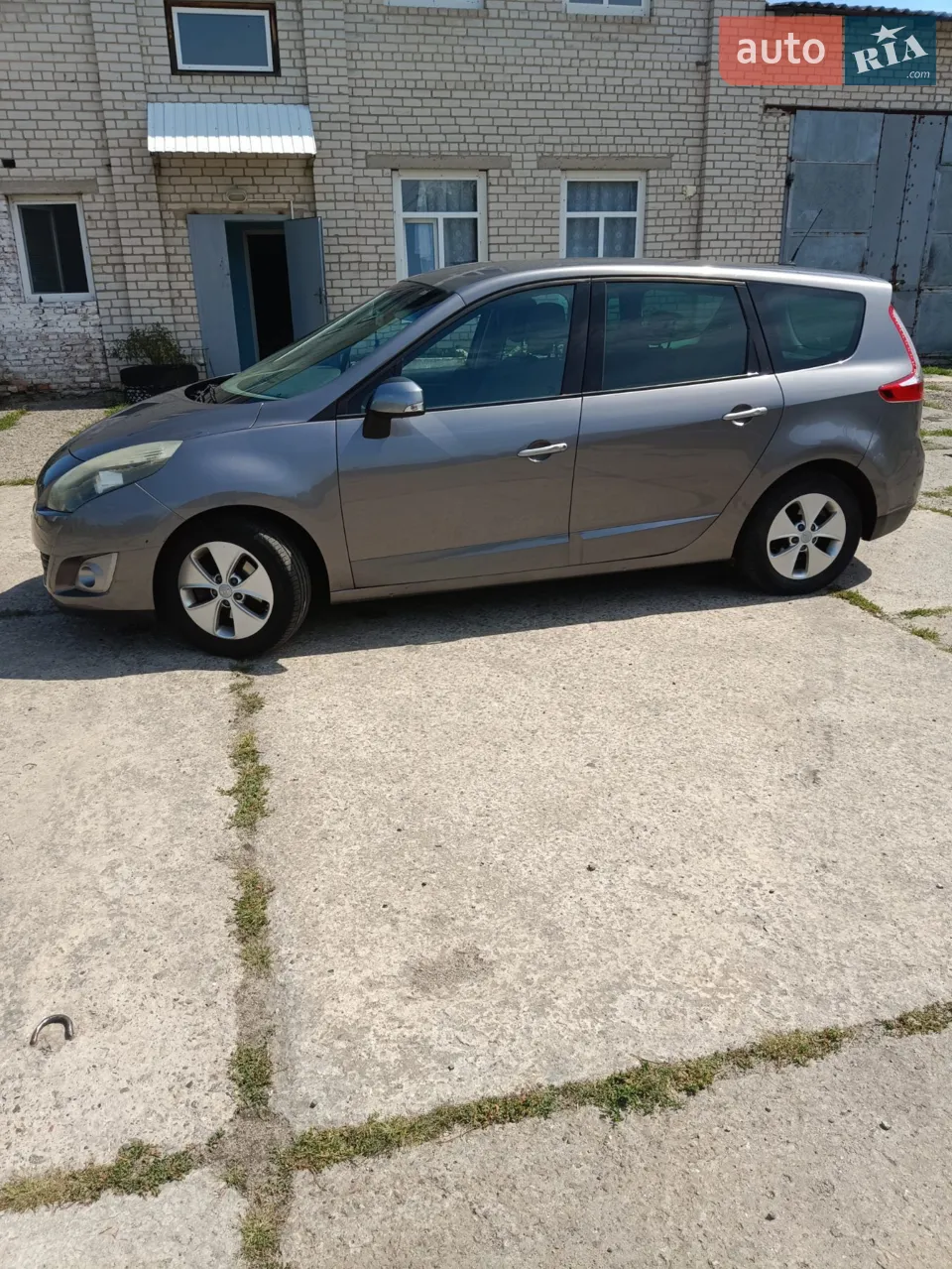 2010 Renault Scenic - мініатюра 22