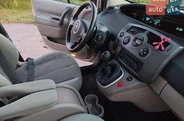 Минивэн Renault Scenic 2006 в 