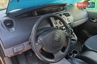 Минивэн Renault Scenic 2005 в 