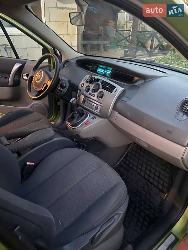 Минивэн Renault Scenic 2008 в Харькове