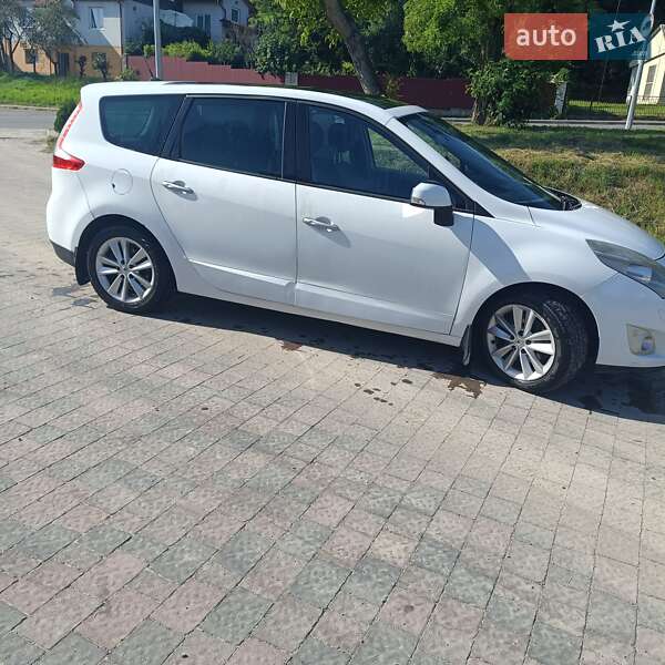 Минивэн Renault Scenic 2009 в Львове