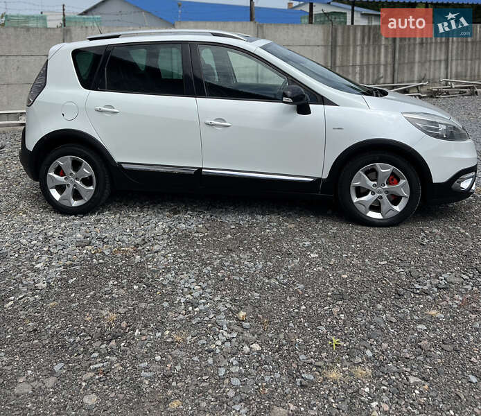Минивэн Renault Scenic 2015 в Ровно