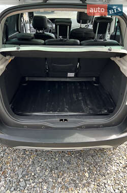 Минивэн Renault Scenic 2015 в 