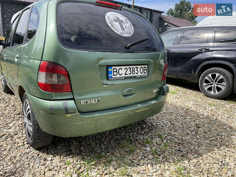 Минивэн Renault Scenic 2000 в Бориславе