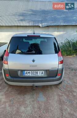 Минивэн Renault Scenic 2007 в 