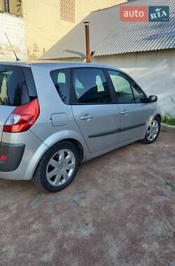 Минивэн Renault Scenic 2007 в 