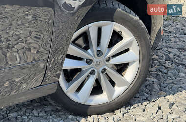 Минивэн Renault Scenic 2011 в 