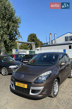 Мінівен Renault Scenic 2010 в Луцьку