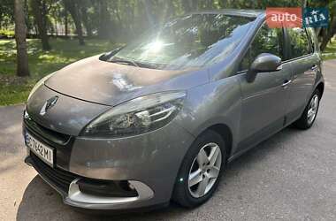 Мінівен Renault Scenic 2012 в Чернігові