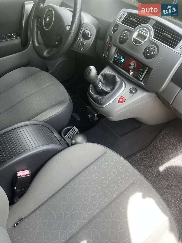 Мінівен Renault Scenic 2007 в Золотоноші
