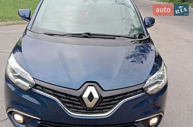 Минивэн Renault Scenic 2017 в 
