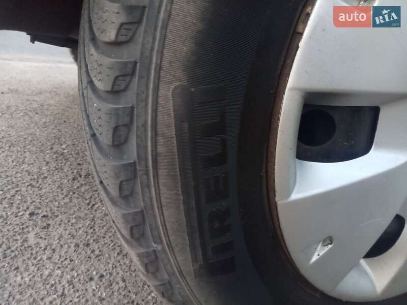 Минивэн Renault Scenic 2007 в Звенигородке