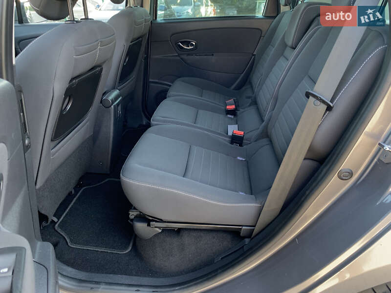 Минивэн Renault Scenic 2015 в Бердичеве