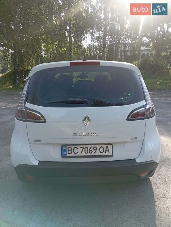 Минивэн Renault Scenic 2014 в Золочеве