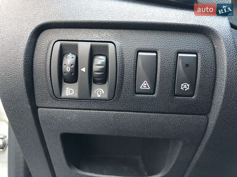 Минивэн Renault Scenic 2011 в Летичеве фото 17 Минивэн Renault Scenic 2011 в Летичеве