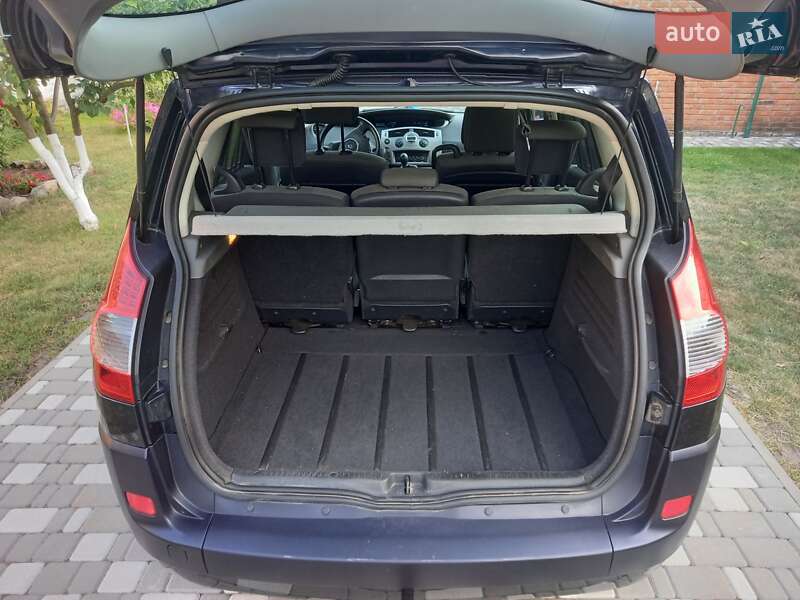 Мінівен Renault Scenic 2007 в Миргороді